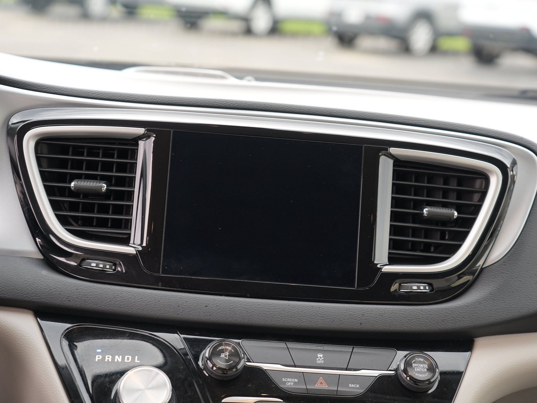 Used 2017 Chrysler Pacifica Touring Plus FWD image 22