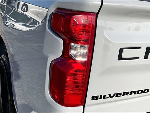 Used 2024 Chevrolet Silverado 1500 Custom AWD/4WD image 24