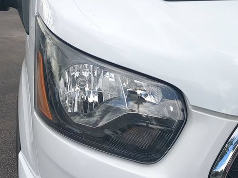 Used 2024 Ford Transit 350 XLT RWD image 10