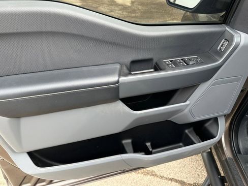 Used 2022 Ford F150 XLT image 14