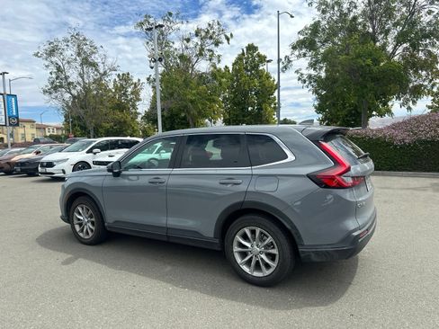 Used 2024 Honda CR-V EX image 4