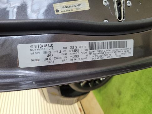 Used 2015 Jeep Compass Sport w/ Power Value Group image 33