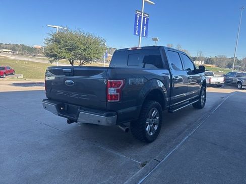 Used 2018 Ford F150 XLT w/ Equipment Group 302A Luxury image 8