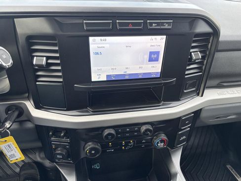 Used 2024 Ford F350 XLT w/ FX4 Off-Road Package image 24