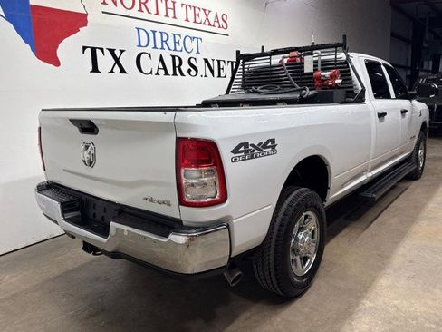 Used 2022 RAM 2500 Tradesman w/ Chrome Appearance Group AWD/4WD image 6