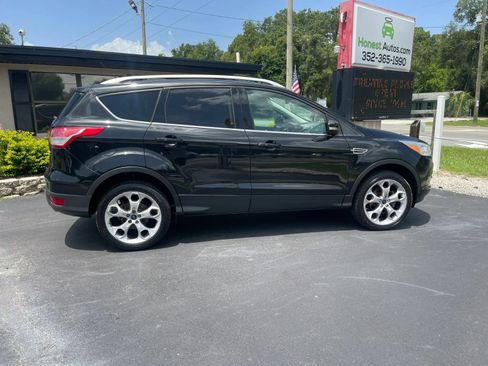 Used 2014 Ford Escape Titanium FWD image 8