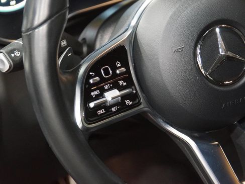 Used 2022 Mercedes-Benz GLC 300 4MATIC image 28