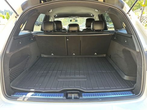 Used 2021 Mercedes-Benz GLC 300 4MATIC image 29