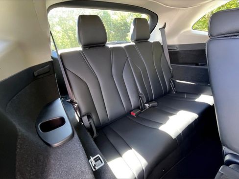 Used 2023 Acura MDX FWD w/ Technology Package image 28