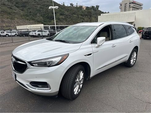 Used 2019 Buick Enclave Premium image 10