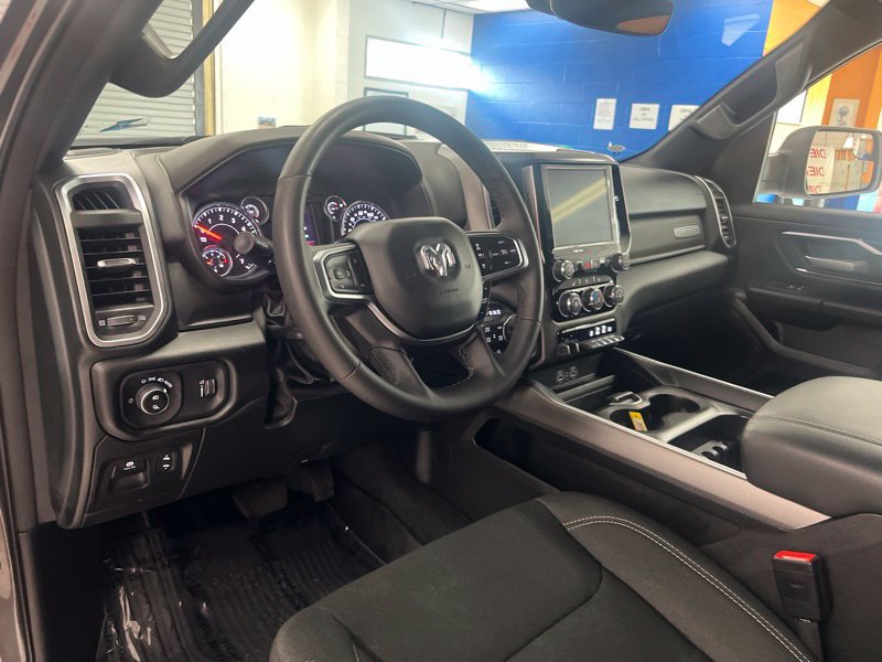 Used 2025 RAM 1500 Big Horn AWD/4WD image 16