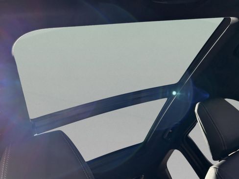 Used 2026 BMW X1 xDrive28i w/ Technology Package image 24