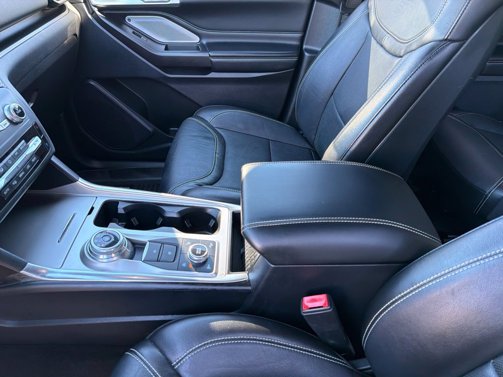 Used 2020 Ford Explorer ST w/ ST Street Pack AWD/4WD image 13