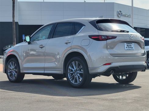 New 2025 MAZDA CX-5 AWD 2.5 S w/ Premium Plus Pkg image 2