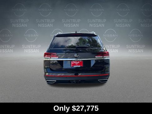 Used 2023 Volkswagen Atlas SE w/ Panoramic Sunroof Package AWD/4WD image 4