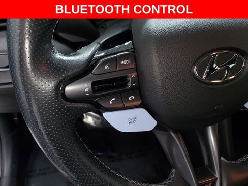 Used 2020 Hyundai Veloster N image 13