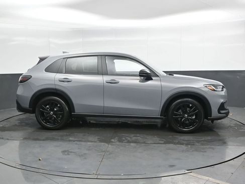 New 2026 Honda HR-V Sport image 3