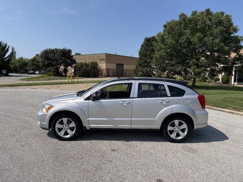 Used 2011 Dodge Caliber Uptown w/ Driver Convenience Group FWD image 1