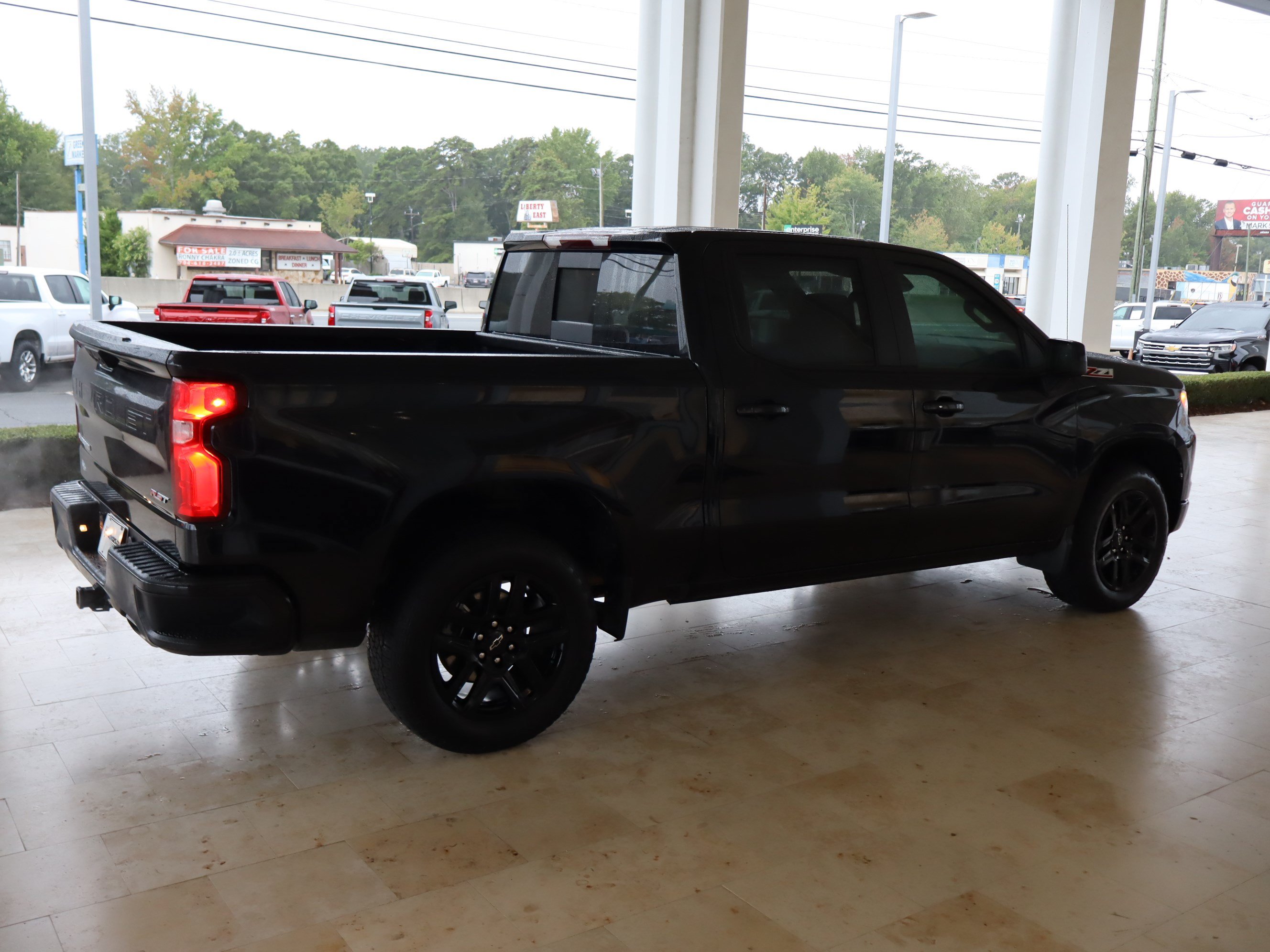 Used 2025 Chevrolet Silverado 1500 RST w/ Convenience Package II AWD/4WD image 11