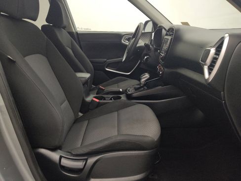 Used 2022 Kia Soul LX w/ Technology Package FWD image 21