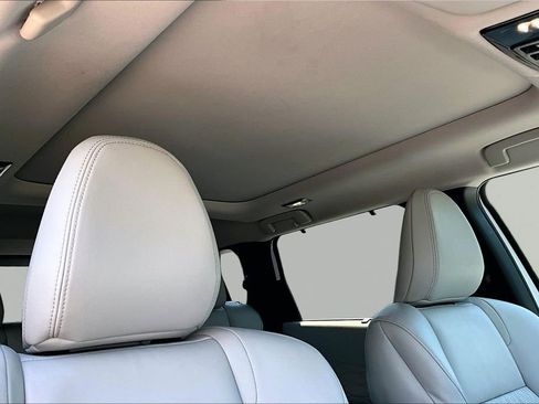 Used 2025 Mitsubishi Outlander SEL AWD/4WD image 28