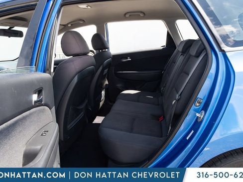 Used 2009 Hyundai Elantra FWD image 13