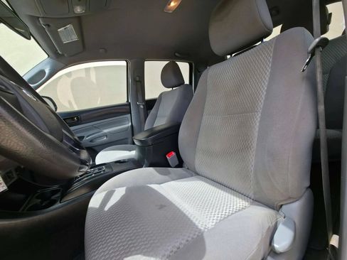 Used 2012 Toyota Tacoma 4x4 Double Cab image 11