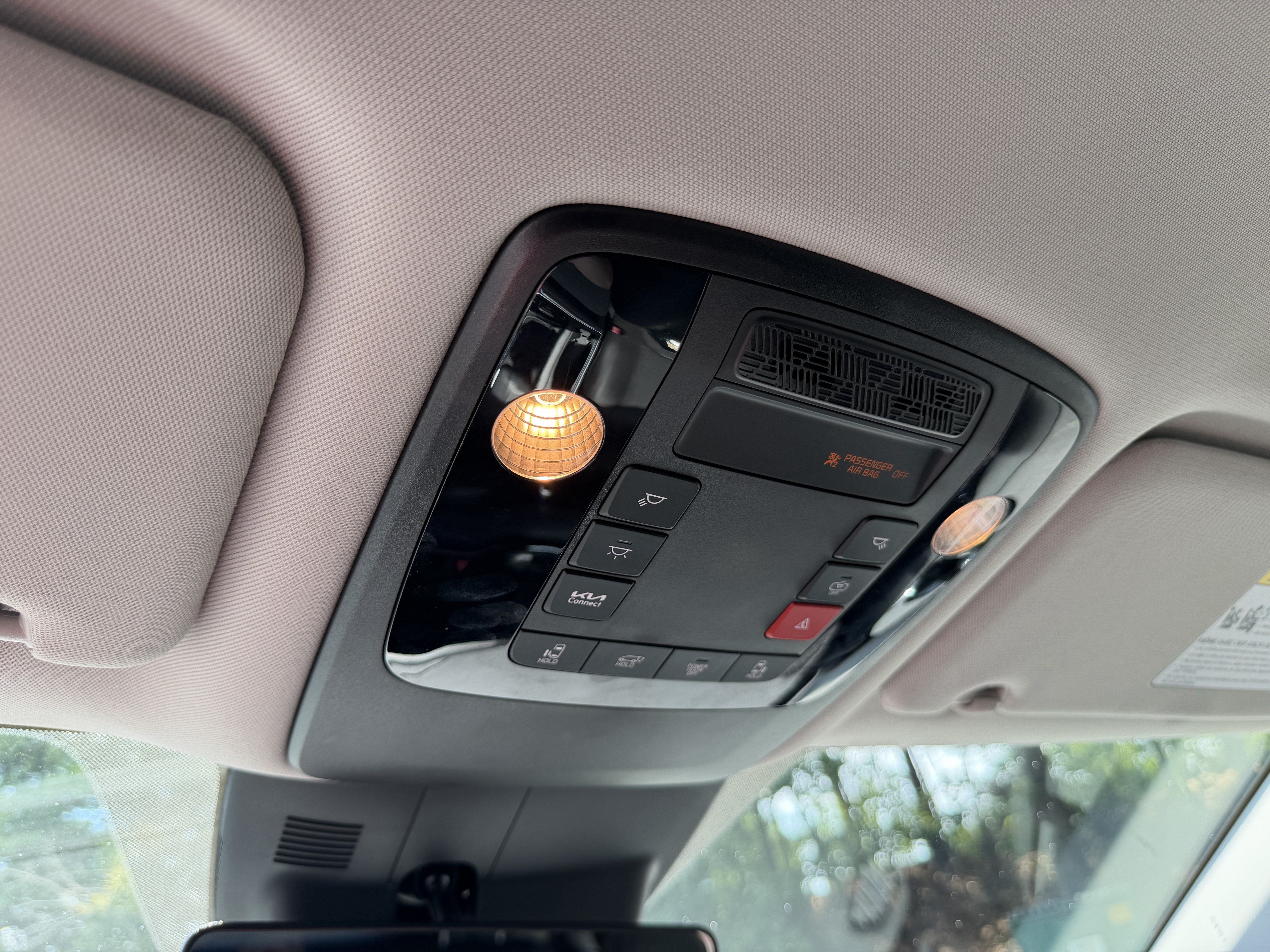 Certified 2026 Kia Carnival EX FWD image 29