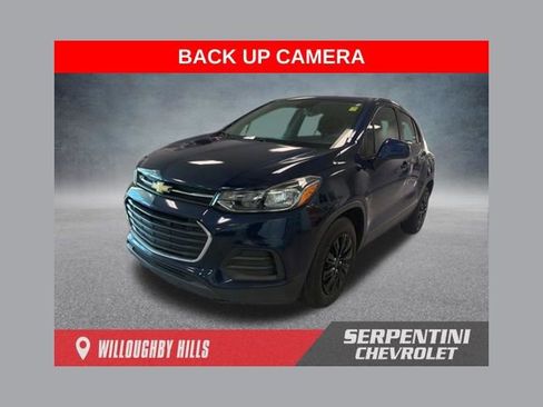 Used 2017 Chevrolet Trax LS FWD image 1