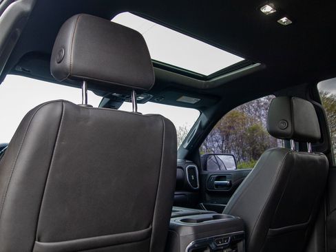 Used 2021 GMC Sierra 1500 AT4 w/ AT4 Premium Package image 27