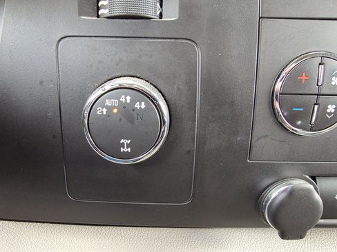 Used 2010 GMC Sierra 1500 SLE w/ Power Pack Plus image 15