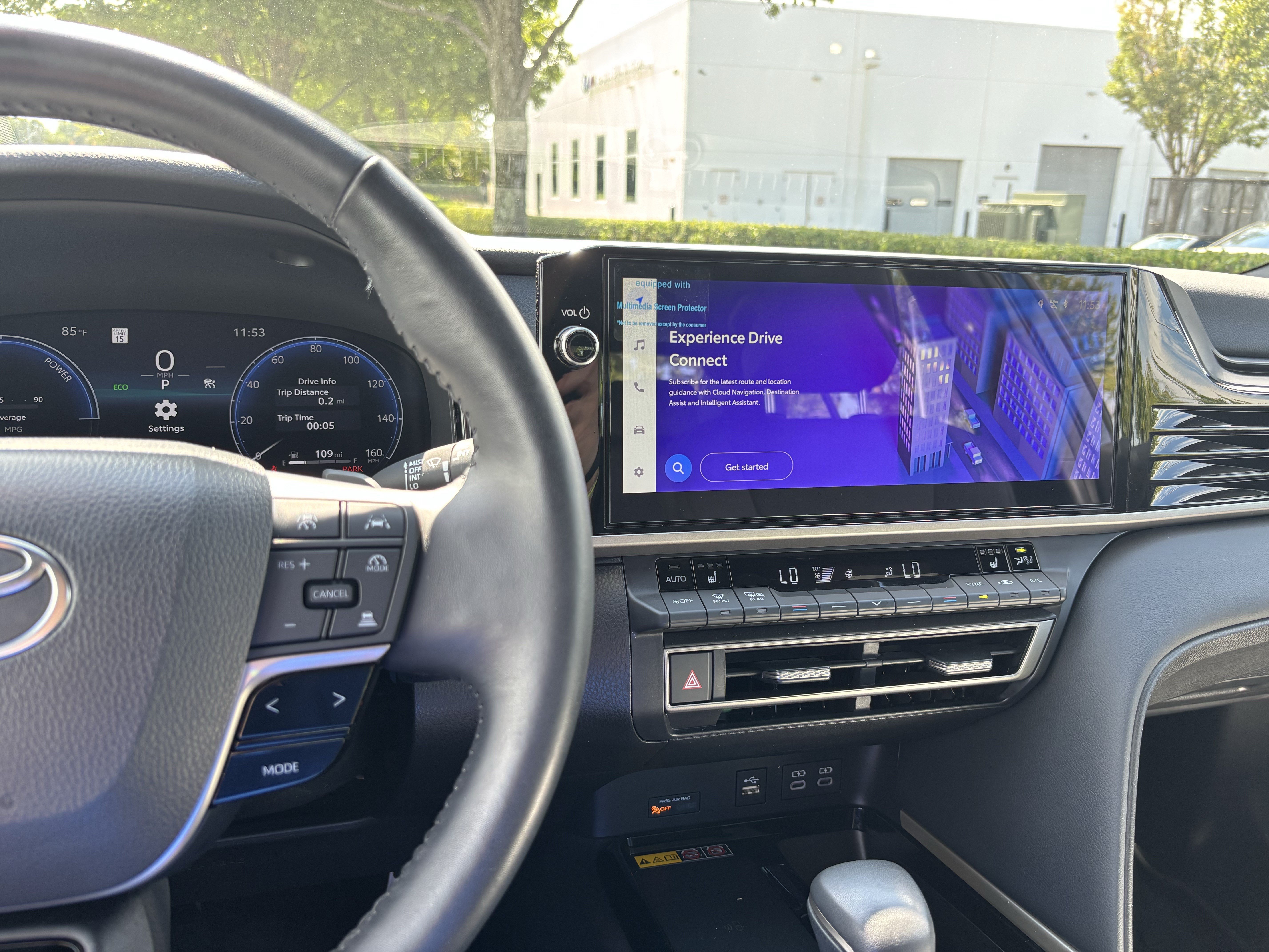 Used 2025 Toyota Camry XSE FWD image 29