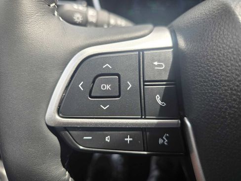 New 2026 Toyota Highlander Platinum AWD/4WD image 34