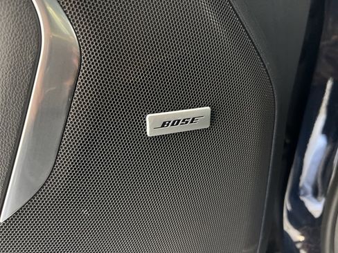 Used 2024 GMC Yukon SLT image 21