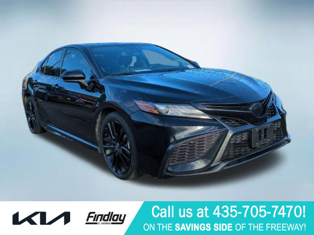 Used 2022 Toyota Camry XSE w/ Navigation Upgrade Package FWD image 9