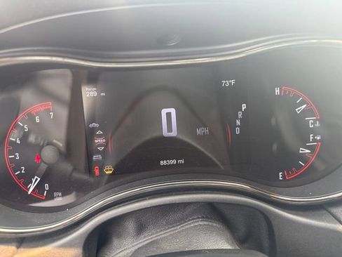 Used 2019 Dodge Durango R/T w/ Trailer Tow Group IV RWD image 3