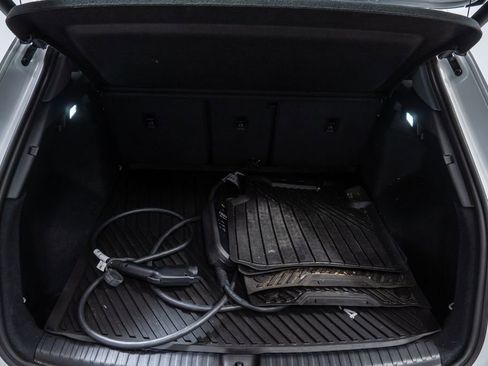 Used 2024 Audi Q4 e-tron Premium Plus w/ Premium Plus AWD/4WD image 26