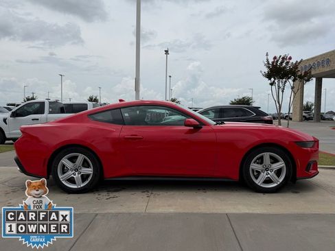 Used 2026 Ford Mustang Premium RWD image 21