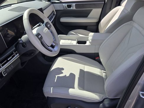 Certified 2025 Hyundai Santa Fe SEL FWD image 10