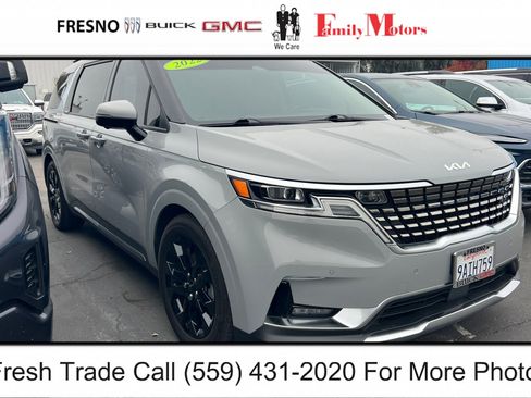 Used 2022 Kia Carnival SX Prestige image 1