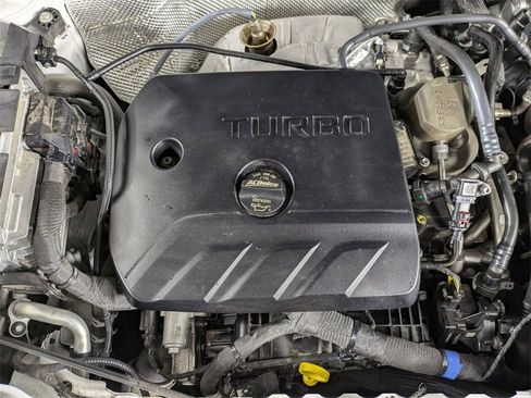 Used 2024 Buick Encore GX Sport Touring image 32