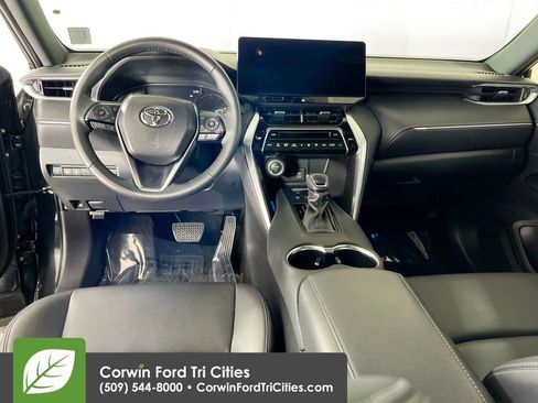 Used 2024 Toyota Venza Nightshade AWD/4WD image 26