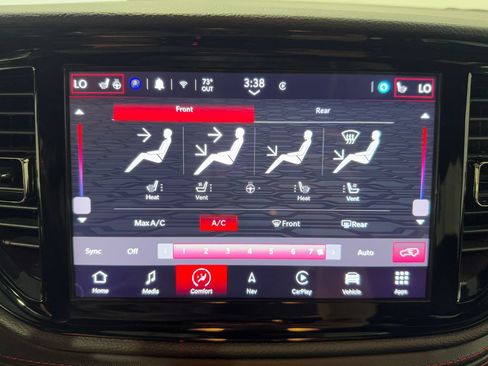 Used 2025 Dodge Durango GT AWD/4WD image 36