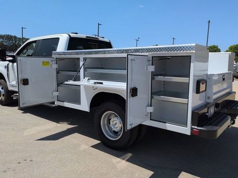 New 2025 Ford F350 XL w/ XL Chrome Package AWD/4WD image 31