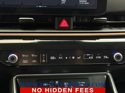 Used 2025 Kia Carnival SX Prestige image 39