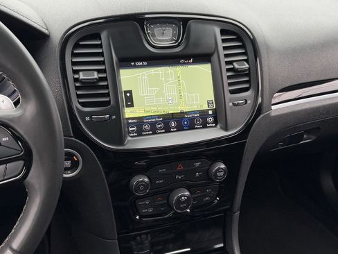 Used 2023 Chrysler 300 S image 20