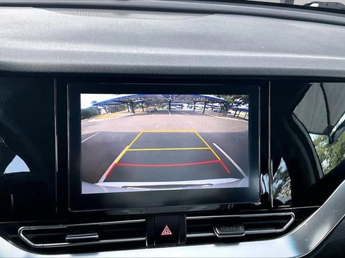 Used 2020 Kia Niro Touring FWD image 27