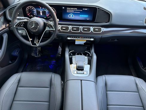New 2026 Mercedes-Benz GLS 450 4MATIC image 12
