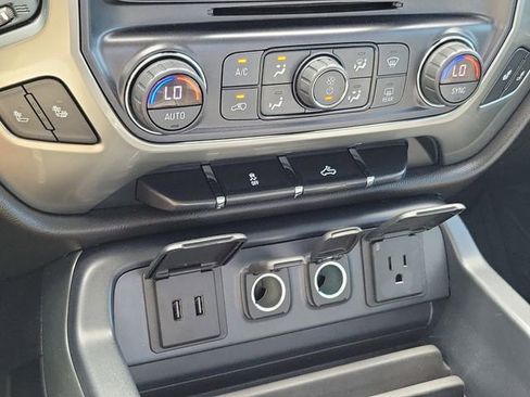 Used 2018 Chevrolet Silverado 1500 LT w/ All Star Edition image 25