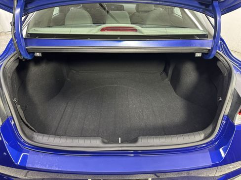 Used 2023 Hyundai Elantra SEL FWD image 37